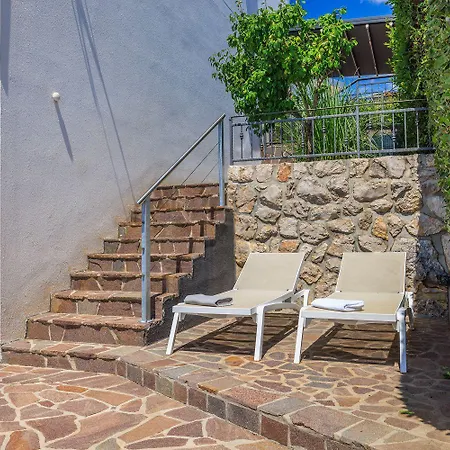 아파트 Mit Tollem Pool Nur 100 Meter Zum *